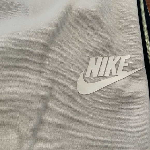 Nike women’s high rise sweats size m - Picture 2 of 6